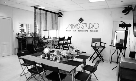 Makeup studio beauty workshops